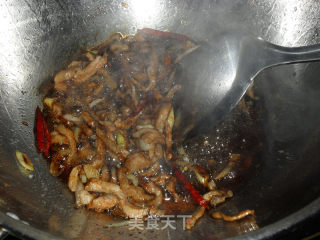 韭苔炒肉丝的做法步骤：4
