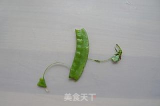 清炒荷兰豆的做法步骤：2