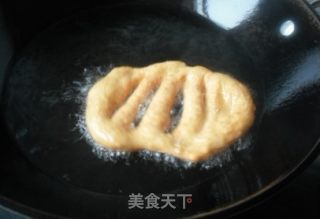 家庭自制油饼（面鱼）的做法步骤：8