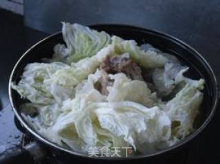 脊骨热汤面的做法步骤：3