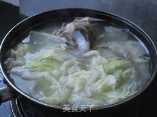 脊骨热汤面的做法步骤：4