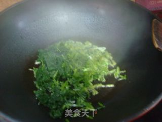 雪菜肉丝炒年糕的做法步骤：5