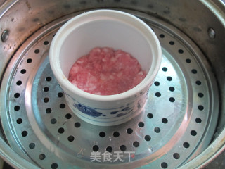 南昌特色皮蛋肉饼汤的做法步骤：3