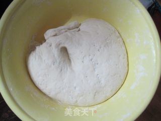 萝卜肉馅锅贴的做法步骤：1