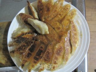 萝卜肉馅锅贴的做法步骤：6