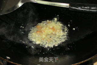 蒜香虾油炒小白菜的做法步骤：4