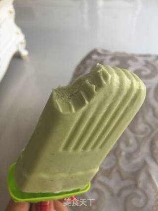 牛油果雪糕的做法