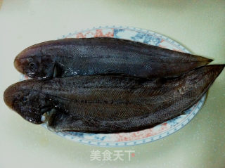 清蒸龙利鱼的做法步骤：1