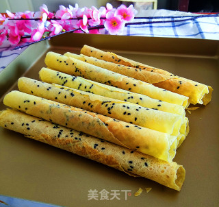 黑芝麻香酥蛋卷的做法