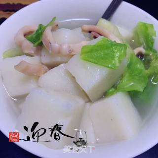 鱿鱼清汤盘糕的做法