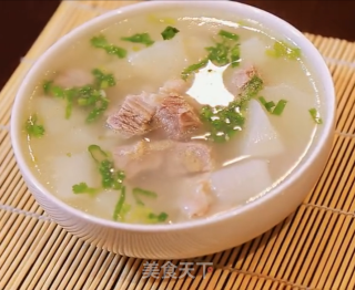 清炖牛肉萝卜汤的做法