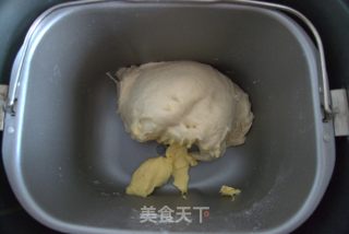 肉松面包卷的做法步骤：2