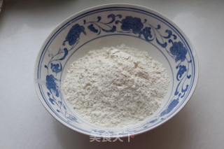 最受欢迎的早餐之一----鸡蛋灌饼的做法步骤：1