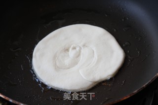 最受欢迎的早餐之一----鸡蛋灌饼的做法步骤：11