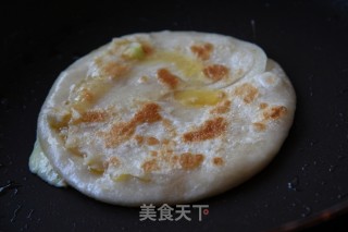 最受欢迎的早餐之一----鸡蛋灌饼的做法步骤：16