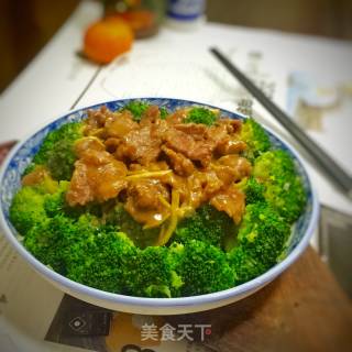 【广东】西兰花炒牛肉的做法