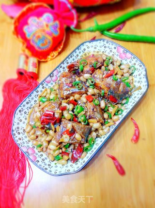 【江苏】酸辣咸鱼煮花生的做法