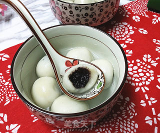 黑芝麻核桃桑葚汤圆