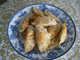 家常煎饺的做法步骤：4
