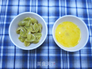 银杏鸡蛋糖水的做法步骤：1