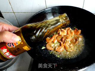 黄瓜炒大虾的做法步骤：6