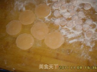 饺子的做法步骤：4