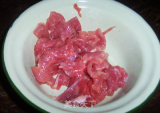 经典家常菜---黄瓜炒肉片的做法步骤：1