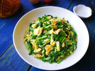 春菜第一美食-春韭炒鸡蛋的做法