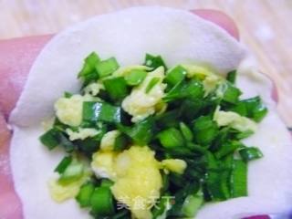 【百变面食】立冬饺子---韭菜鸡蛋水饺的做法步骤：9