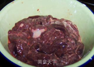 鱼香肝尖的做法步骤：1