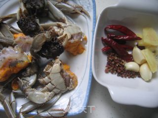 香辣蟹的做法步骤：1