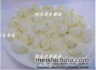 【营养早餐】换个方法吃馄饨---番茄猪肉馄饨的做法步骤：13