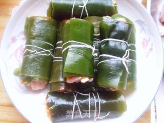 海带鸡腿卷的做法步骤：7