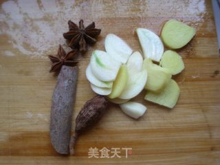 海带鸡腿卷的做法步骤：8