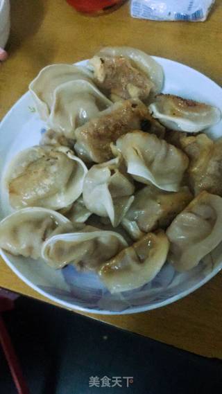 生煎速冻饺子的做法