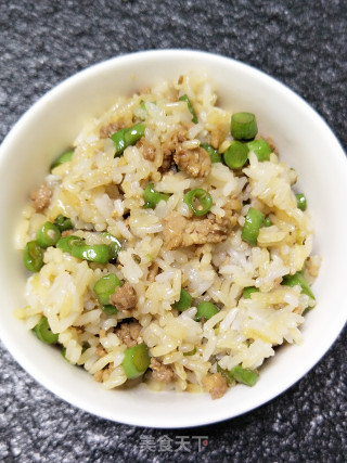 长豆角炒饭