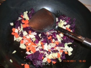 奶香虾仁炒饭的做法步骤：6