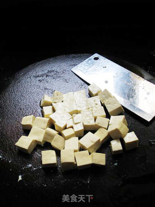 连妈妈都说好吃的----豆腐鸡丁面的做法步骤：4