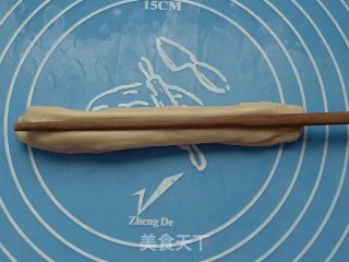 自制健康油条的做法步骤：5