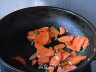 家常小炒---【胡萝卜青椒白菜片】的做法步骤：7