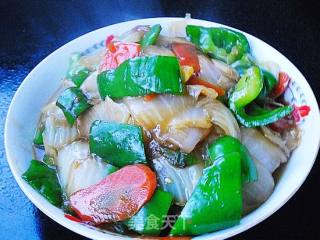 家常小炒---【胡萝卜青椒白菜片】的做法步骤：12