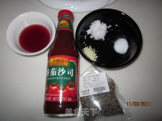 香肠意大利面的做法步骤：2