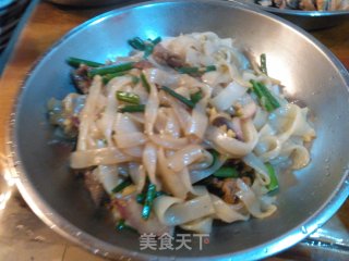 牛肉炒河粉的做法