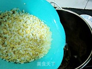 营养米糊---红薯小米糊的做法步骤：4