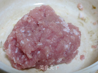 莲藕肉丸的做法步骤：1