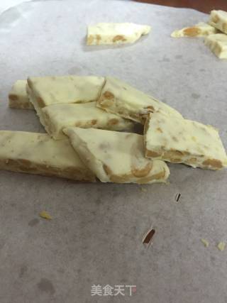 花生牛扎糖的做法