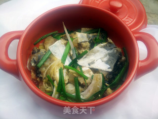 砂锅鱼头的做法