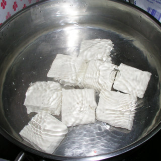 简单不失美味的农家菜——清水白菜豆腐的做法步骤：2