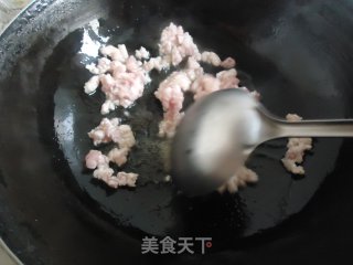 黄豆芽 炸酱面的做法步骤：2