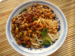 黄豆芽 炸酱面的做法步骤：8